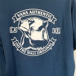 Mens Navy size medium shirt. Front/back design Vans